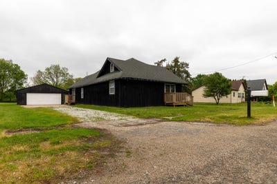 /international/us/112-w-railroad-avenue-dawson-ia-110099584670/