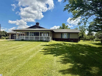 /international/us/7873-s-rich-road-middleton-mi-110108959600/