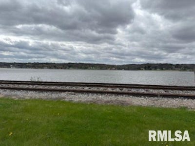 /international/us/1500-n-high-street-port-byron-il-110098908982/?lang=zh-tw