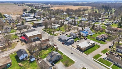 /international/us/418-defiance-street-howe-in-110106851173/