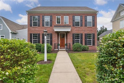 /international/us/900-thorn-street-sewickley-pa-110100466850/