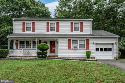 /international/us/64-1st-street-barnegat-nj-110100984724/
