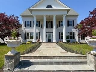 /international/us/25-glen-street-kingston-ny-110108588956/