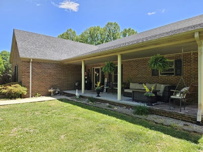 /international/us/1166-woodrum-ridge-road-liberty-ky-110107782715/