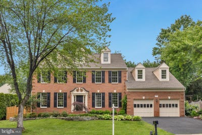 /international/us/8006-comerford-drive-fairfax-station-va-110108363378/