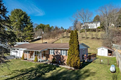 /international/us/508-hospital-road-mountain-city-tn-110097756449/