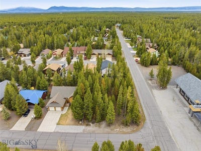 /international/us/301-lewis-avenue-west-yellowstone-mt-110108470340/