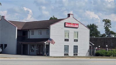 /international/us/424-us-highway-25-n-millen-ga-110120496331/