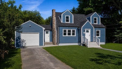 /international/us/98-hobart-st-east-bridgewater-ma-110108656276/