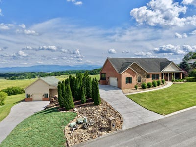 /international/us/127-golf-view-boulevard-dandridge-tn-110107989438/