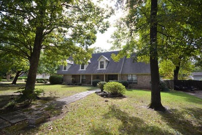 /international/us/1201-dogwood-magnolia-ar-110103210157/