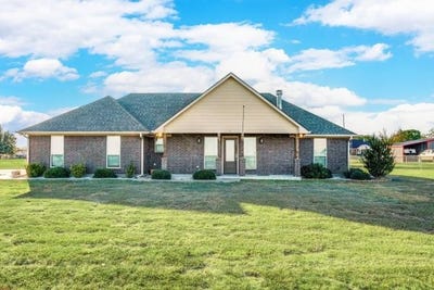 /international/us/714-mohawk-drive-tioga-tx-110095592789/