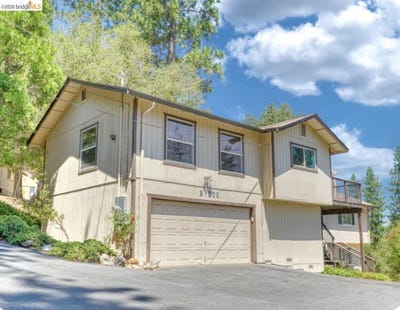 /international/us/12980-wells-fargo-st-groveland-ca-110110165887/