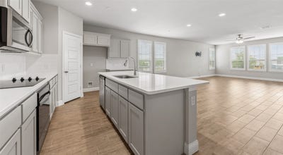 /international/us/6020-bursey-road-watauga-tx-110107338501/