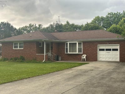 /international/us/67-harris-avenue-norwalk-oh-110108662484/