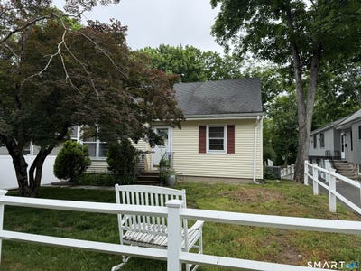 /international/us/17-oenoke-place-stamford-ct-110108201334/