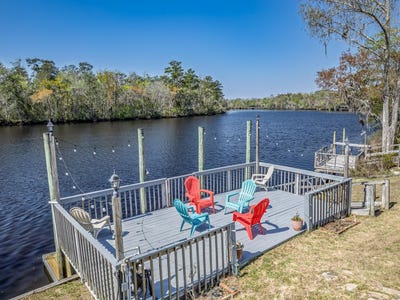 /international/us/9-christy-lane-sopchoppy-fl-110106696697/