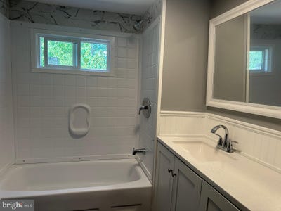 /international/us/3561-weymouth-road-browns-mills-nj-110101052069/