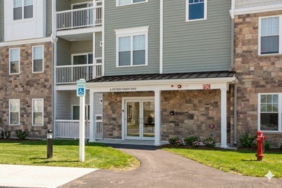 /international/us/6312-peters-farm-way-westborough-ma-110106695532/