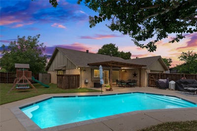 /international/us/4000-churchill-drive-flower-mound-tx-110120482130/