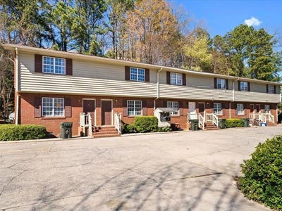 /international/us/900-cascade-drive-dalton-ga-110106842002/