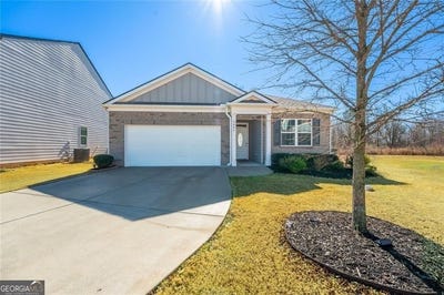 /international/us/5480-barberry-avenue-oakwood-ga-110105872430/