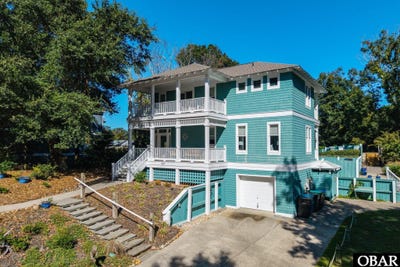 /international/us/109-beachcomber-court-duck-nc-110120629660/