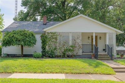 /international/us/37-4th-street-ne-navarre-oh-110100964876/