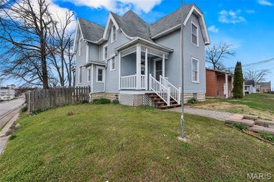 /international/us/24-s-walnut-street-perryville-mo-110106493602/
