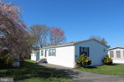 /international/us/7-colonial-lane-rehoboth-beach-de-110107316550/