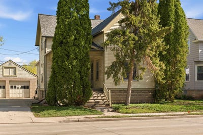 /international/us/129-e-johnson-street-fond-du-lac-wi-110107554307/