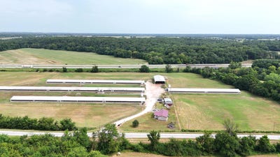 /international/us/11477-n-blackberry-road-carthage-mo-110119601489/