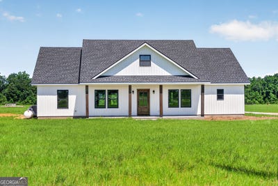 /international/us/3690-hwy-121-n-blackshear-ga-110108578103/