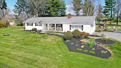 /international/us/106-boss-rd-east-amwell-twp-nj-110107309080/
