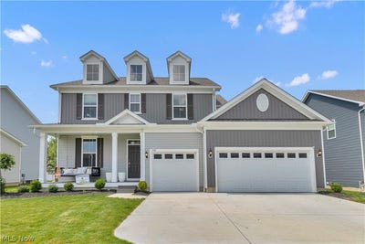 /international/us/520-forecastle-court-avon-lake-oh-110108552858/