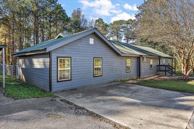 /international/us/7805-state-highway-87-s-shelbyville-tx-110110201041/