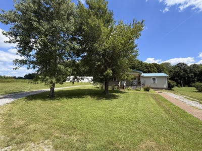 /international/us/17140-froghop-road-hopkinsville-ky-110119466912/