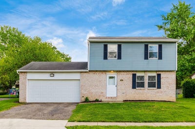 /international/us/8915-stillwater-drive-galloway-oh-110107731805/