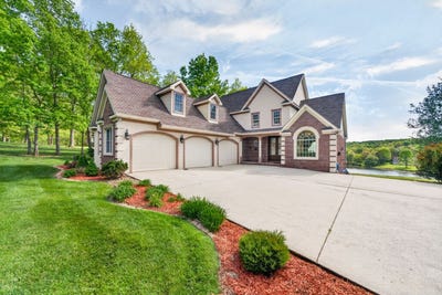 /international/us/321-magnolia-lane-crossville-tn-110107870075/