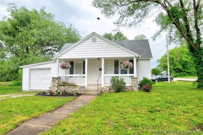 /international/us/123-n-grand-avenue-eldon-mo-110107804886/