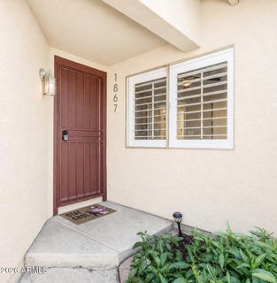 /international/us/1867-e-kirkland-lane-tempe-az-110106732541/