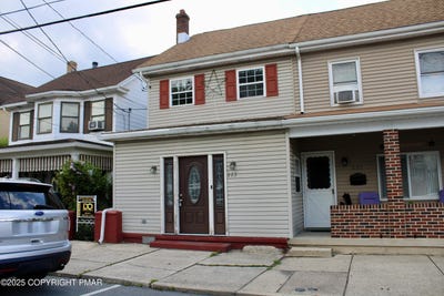 /international/us/223-w-phillips-street-coaldale-pa-110101116101/