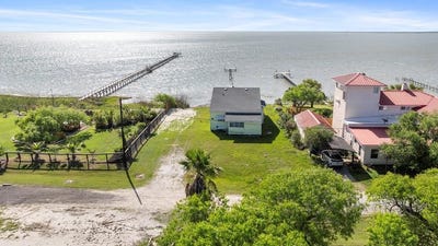 /international/us/720-copano-bay-dr-bayside-tx-110098648720/