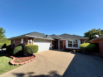 /international/us/204-bluebonnet-lane-waxahachie-tx-110120122376/
