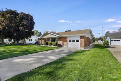 /international/us/245-s-5th-e-mountain-home-id-110107895444/