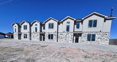 /international/us/407-lincoln-street-pecos-tx-110107663060/