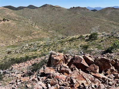 /international/us/canyon-peak-pioche-nv-110102866792/