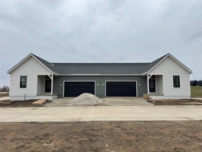 /international/us/1715-homestead-lane-cumming-ia-110104952558/