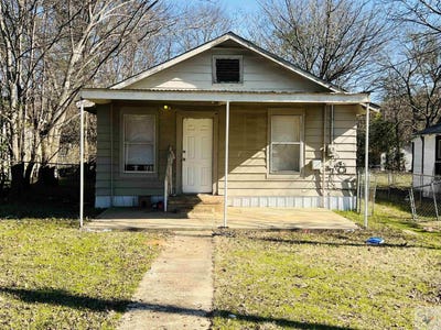 /international/us/1206-orleans-texarkana-ar-110096933419/