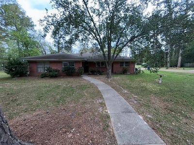 /international/us/300-arkansas-street-winnfield-la-110107884599/